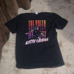 Country Keith urban 2022 tour concert tour tee shirt like new the speed of now L
